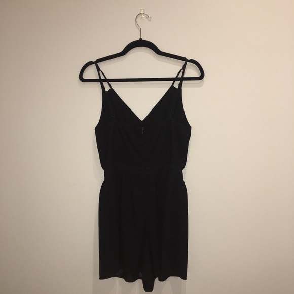 Forever 21 Romper (S) - Picture 2 of 3